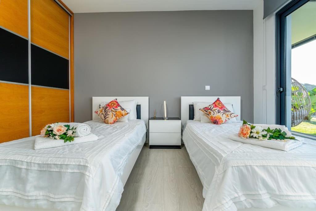 アルコ・ダ・カリェタ Casa Mia, A Dream Spot With Heated Poolヴィラ エクステリア 写真
